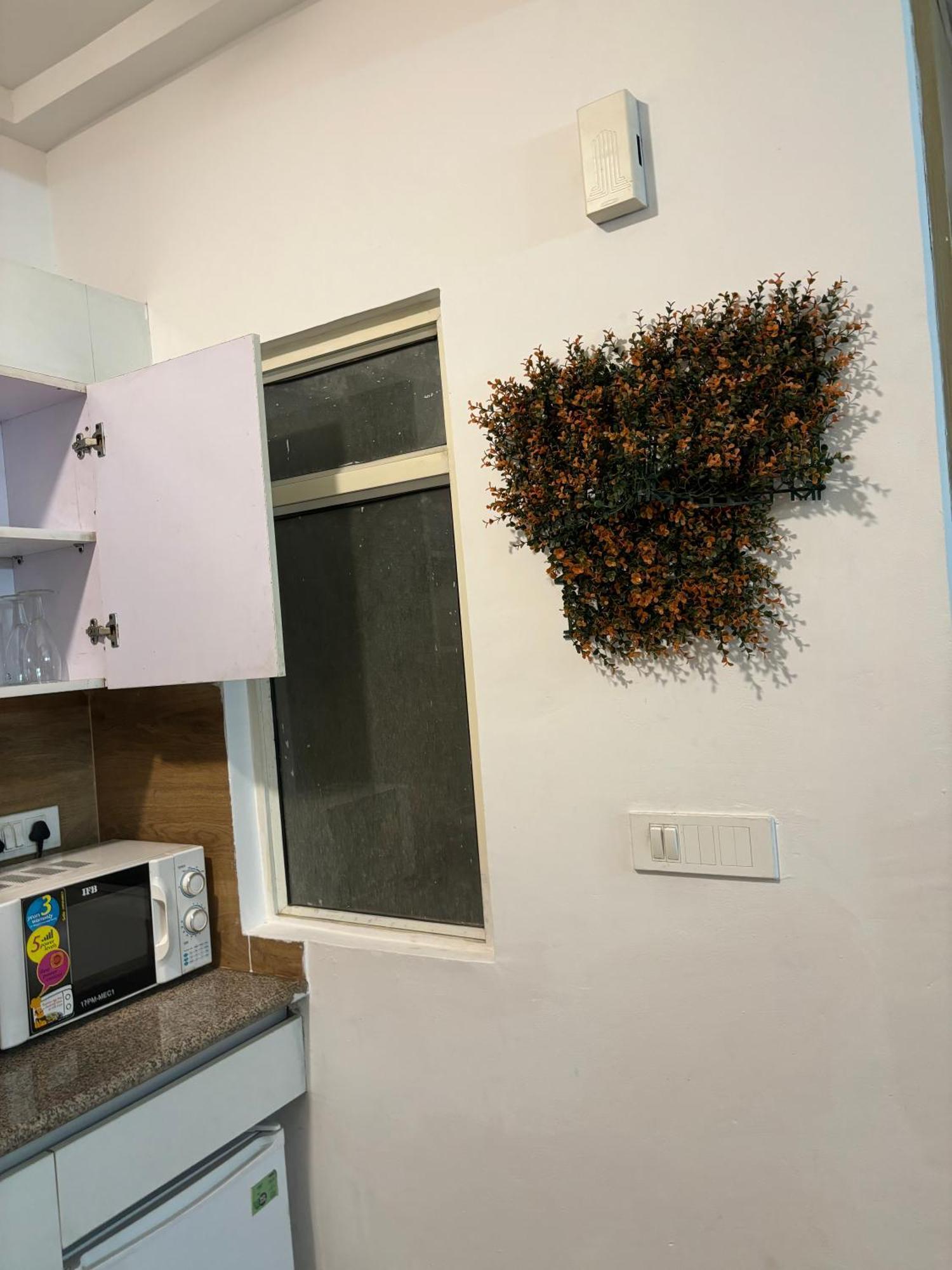 Guti Buti Homes Noida Luaran gambar