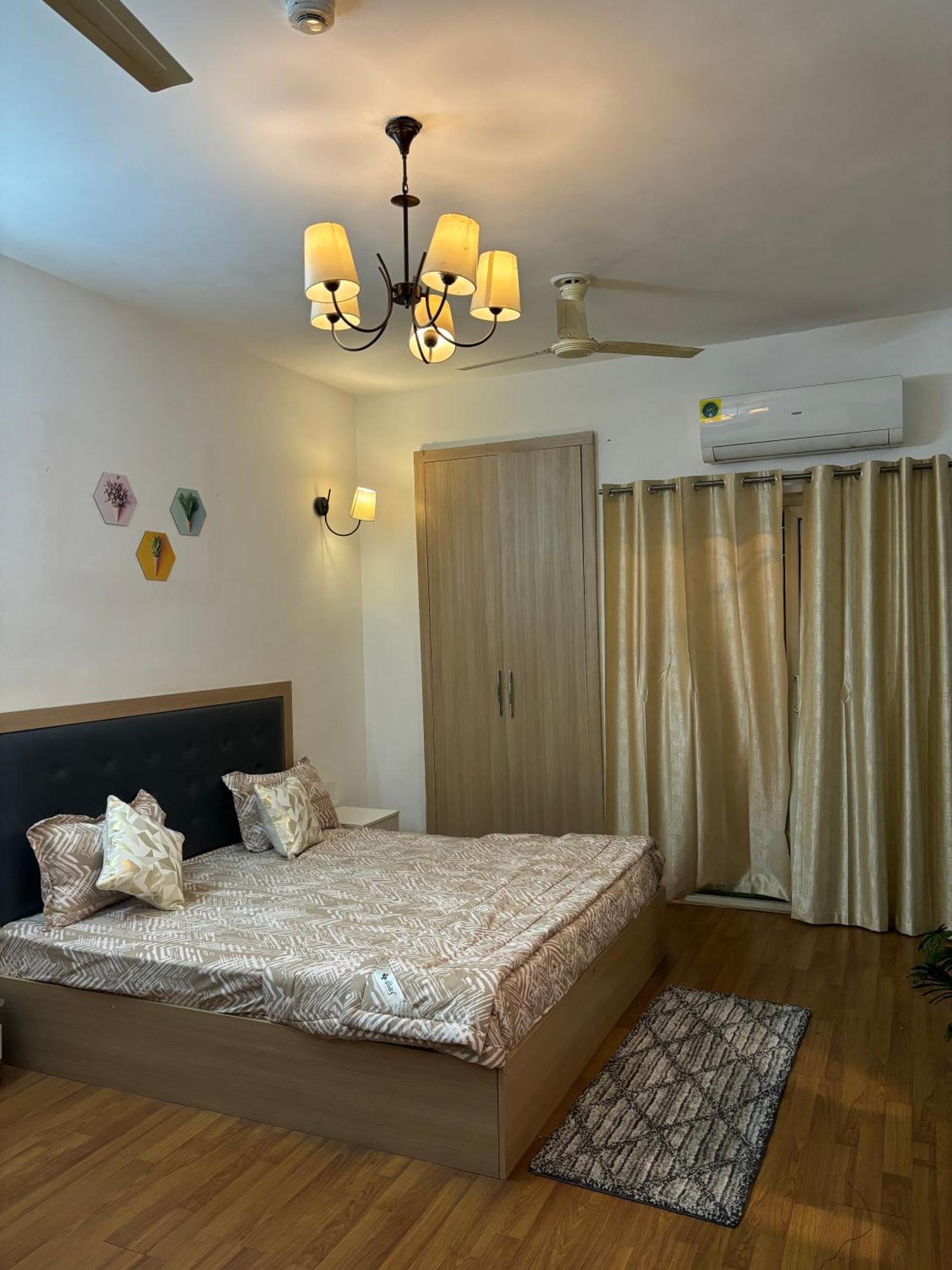 Guti Buti Homes Noida Luaran gambar